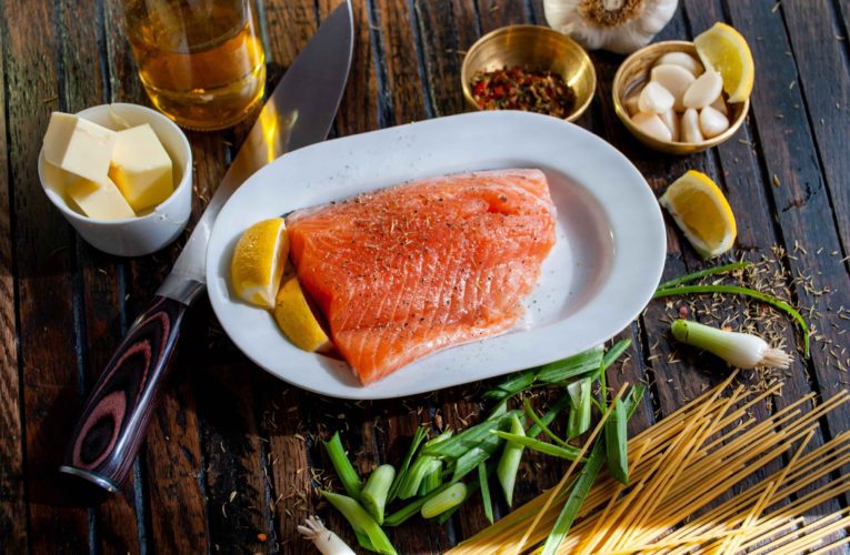 Nutrition and Mental Health in Munich: Eat Plenty of Fat